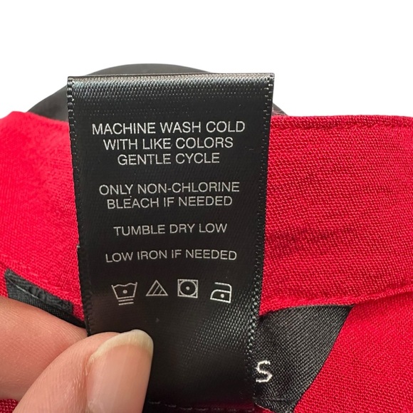 Ali Miles Women's Red Long Sleeve Top with White Accents Size XL - Picture 8 of 10